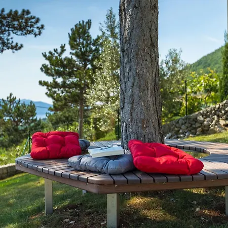 Maru By Briskva * Martina