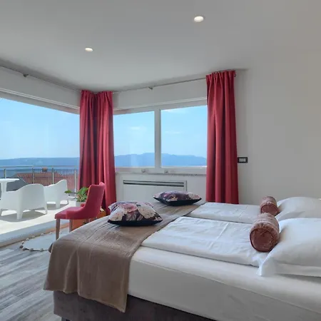 Maru By Briskva * Martina