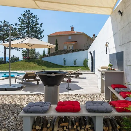 וילה Maru By Briskva Martina