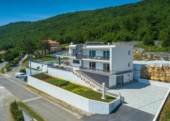 Maru By Briskva Vilă *