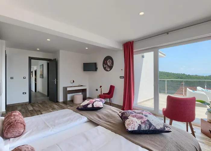 Maru By Briskva Vilă Martina