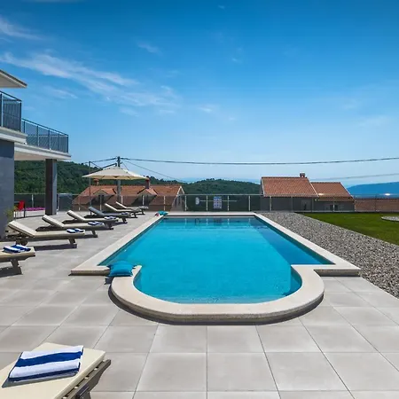 Maru By Briskva Вилла